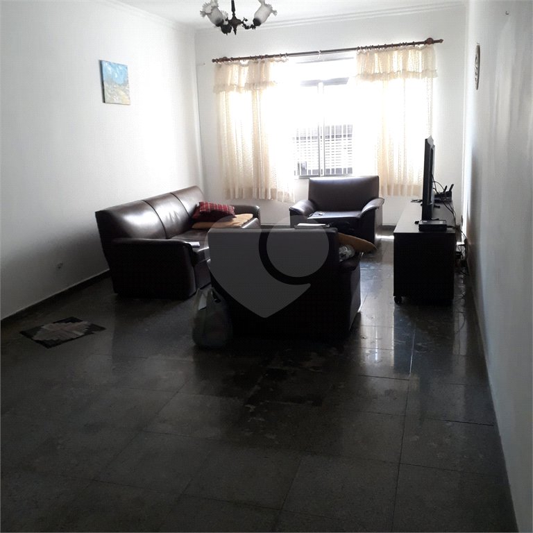 Sobrado à venda com 3 quartos em Jardim Oriental, São Paulo, SP
