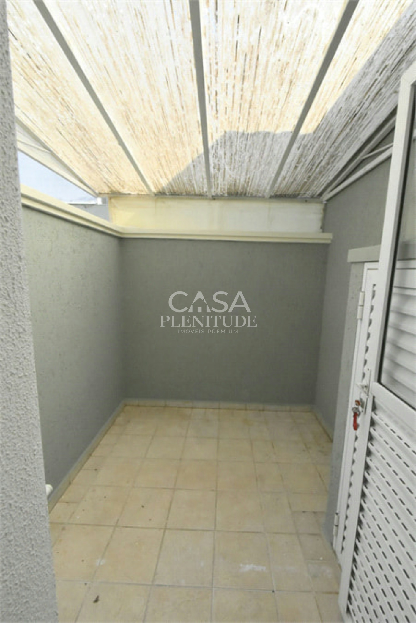 Sobrado à venda com 3 quartos, sendo 1 suíte, em Jardim Pagliato, Sorocaba, SP