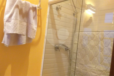 Casa à venda com 3 quartos, sendo 2 suítes, em Vila Mariana, São Paulo, SP