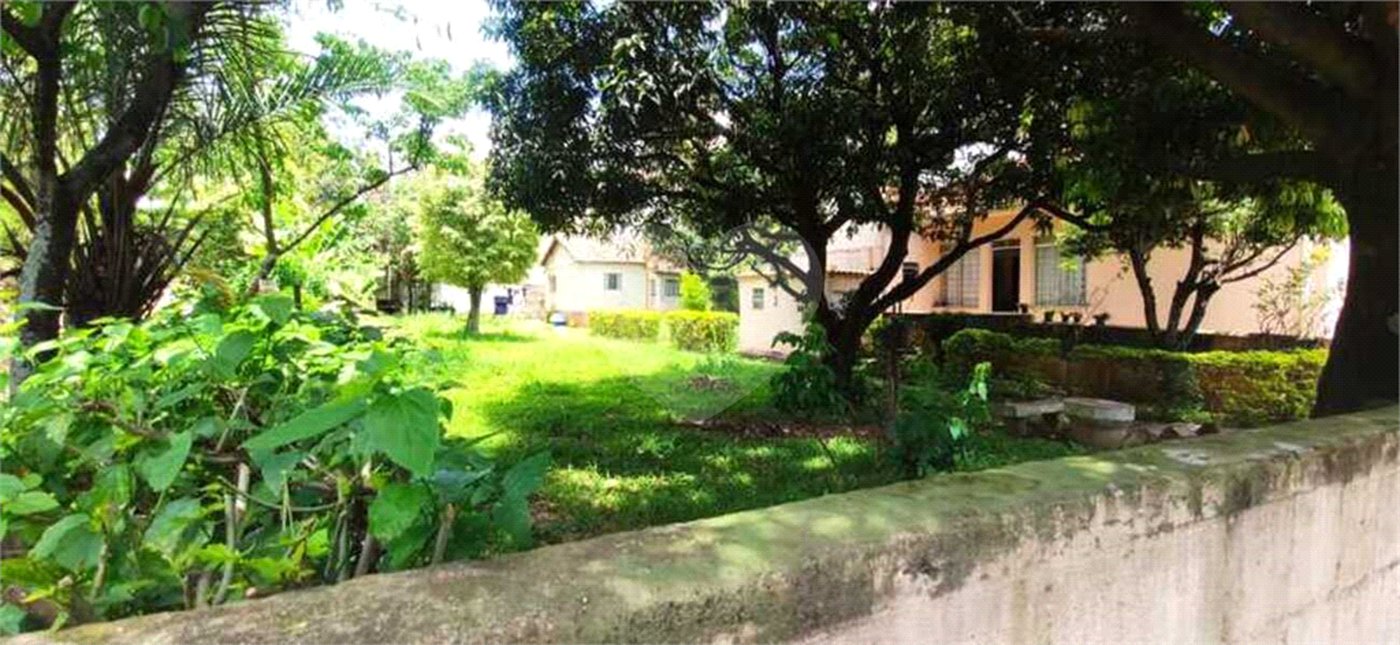 Terreno à venda com 3 quartos, sendo 1 suíte, em Vila Mazzei, São Paulo, SP