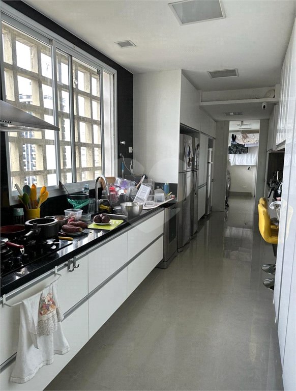 Apartamento à venda com 3 quartos, sendo 1 suíte, em Higienópolis, São Paulo, SP