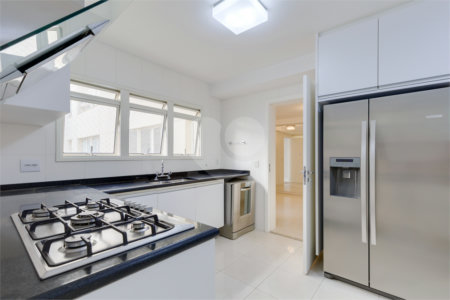 Apartamento à venda ou para alugar com 4 suítes em Chácara Flora, São Paulo, SP