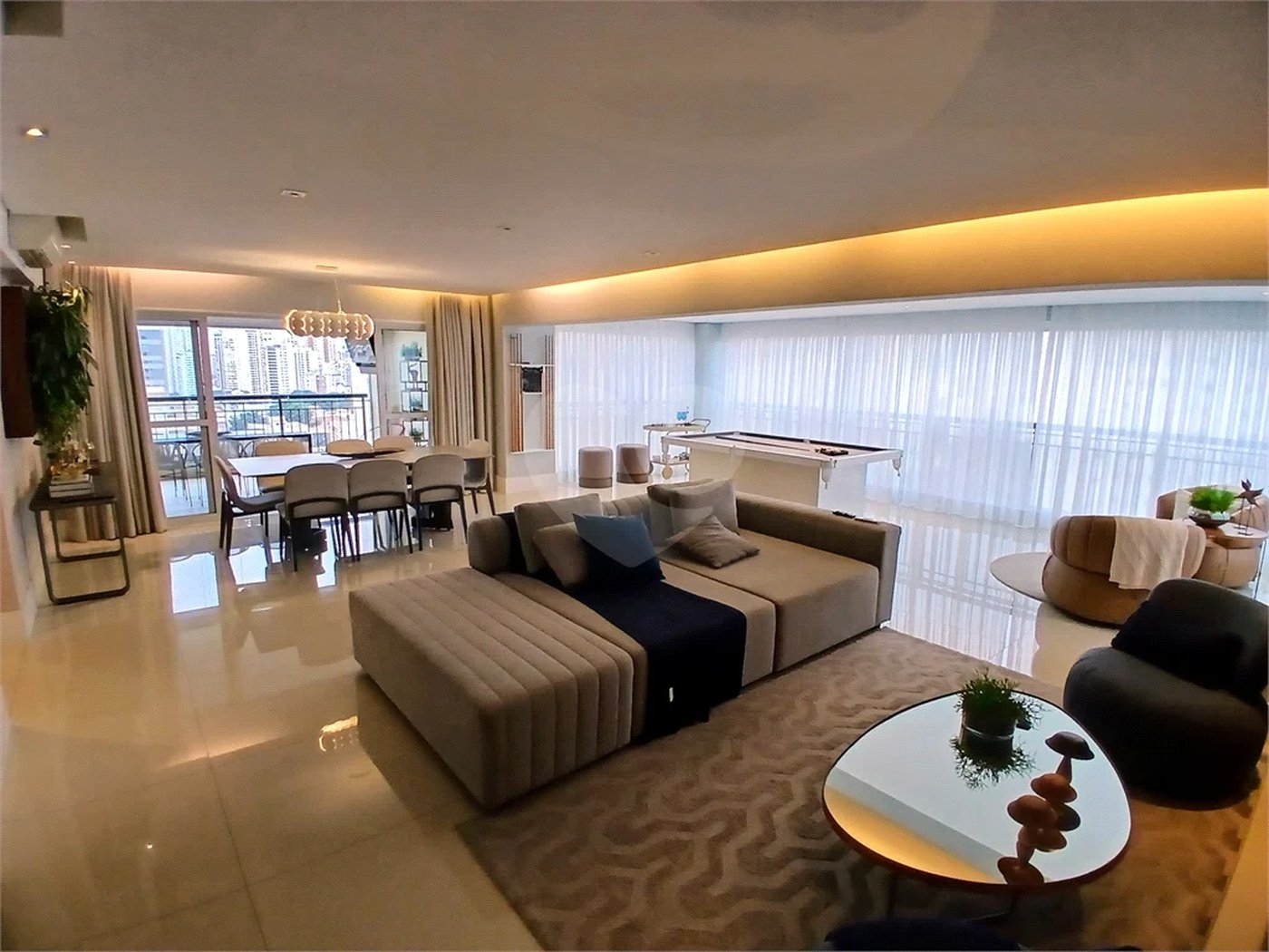 Santana Alto Padrão/Porteira Fechada, Apto. 260 m² 4 Suítes, 5 vagas 2 depósitos privativos