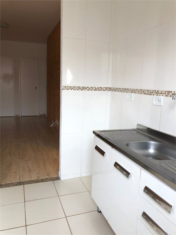 Casa térrea para venda no condomínio fechado Moradas III