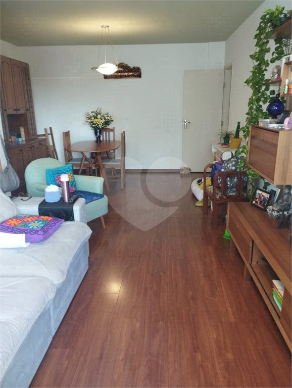 Apartamento em Perdizes 03 dormitórios sendo 01 suíte 01 vaga com 118m².