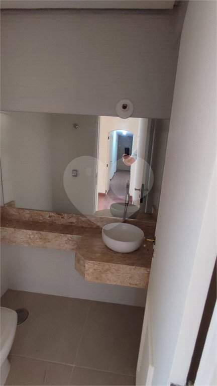 Apartamento de 3 dormitórios à Venda - Jardim Bethânia