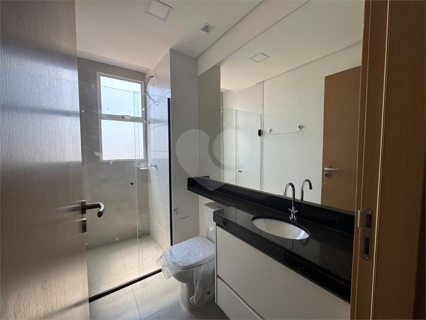 Apartamento à venda ou para alugar com 2 quartos, sendo 1 suíte, em Jardim Sumaré, Ribeirão Preto, SP
