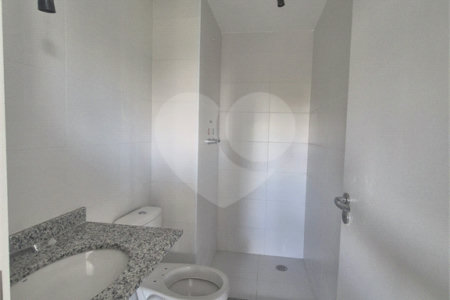 Apartamento à venda com 3 quartos, sendo 1 suíte, em Vila Anastácio, São Paulo, SP