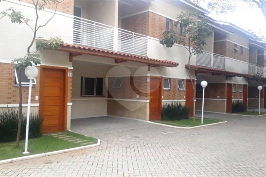 Casa à venda com 2 suítes no condomínio Reserva Jatobá, São Paulo - SP