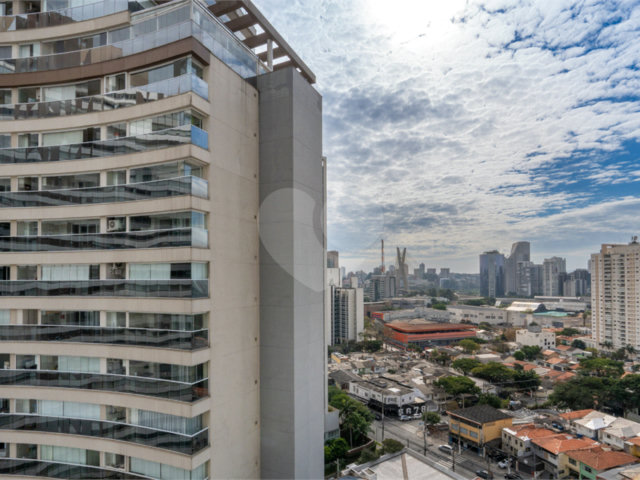 Apartamento à venda com 2 quartos, sendo 1 suíte,  em Brooklin, São Paulo, SP