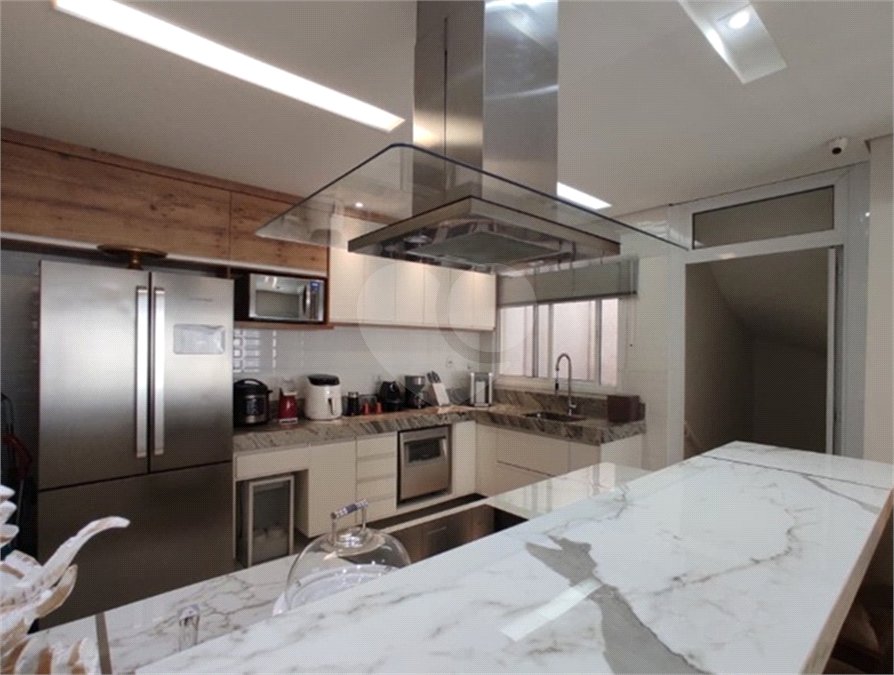 Casa à venda com 2 suítes no condomínio Residencial Lima e Silva, São Paulo - SP