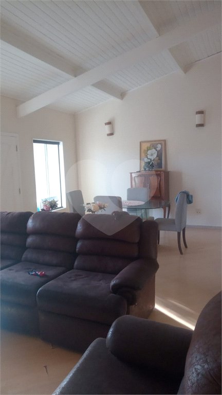 Sobrado à venda com 3 quartos, sendo 1 suíte,  em Vila Esperia Ou Giglio, Atibaia, SP
