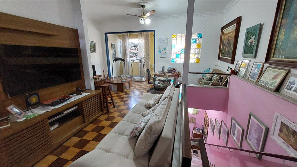 Casa à venda com 6 quartos, sendo 3 suítes, em Grajaú, Rio de Janeiro, RJ