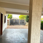 Sobrado para alugar com 4 quartos, sendo 2 suítes,  no Centro, Três Lagoas, MS