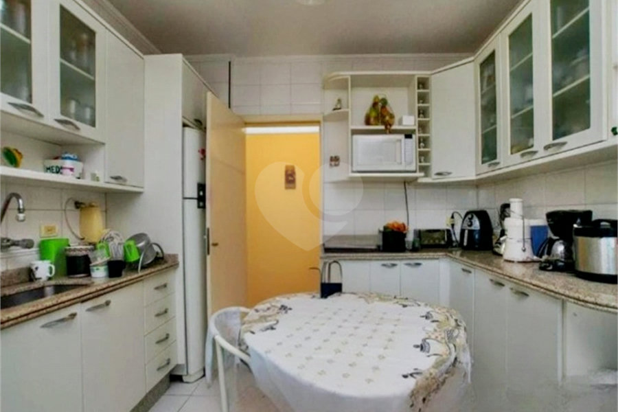 Apartamento à venda com 3 quartos, sendo 1 suíte, em Vila Galvão, Guarulhos, SP