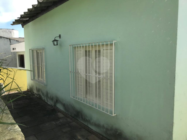 Casa à venda com 3 quartos, sendo 1 suíte,  em Morumbi, São Paulo, SP