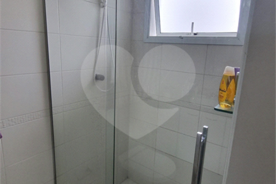 Sobrado à venda com 3 quartos, sendo 1 suíte,  em Santana, São Paulo, SP