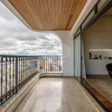 Cobertura à venda com 4 quartos, sendo 2 suítes, em Higienópolis, São Paulo, SP