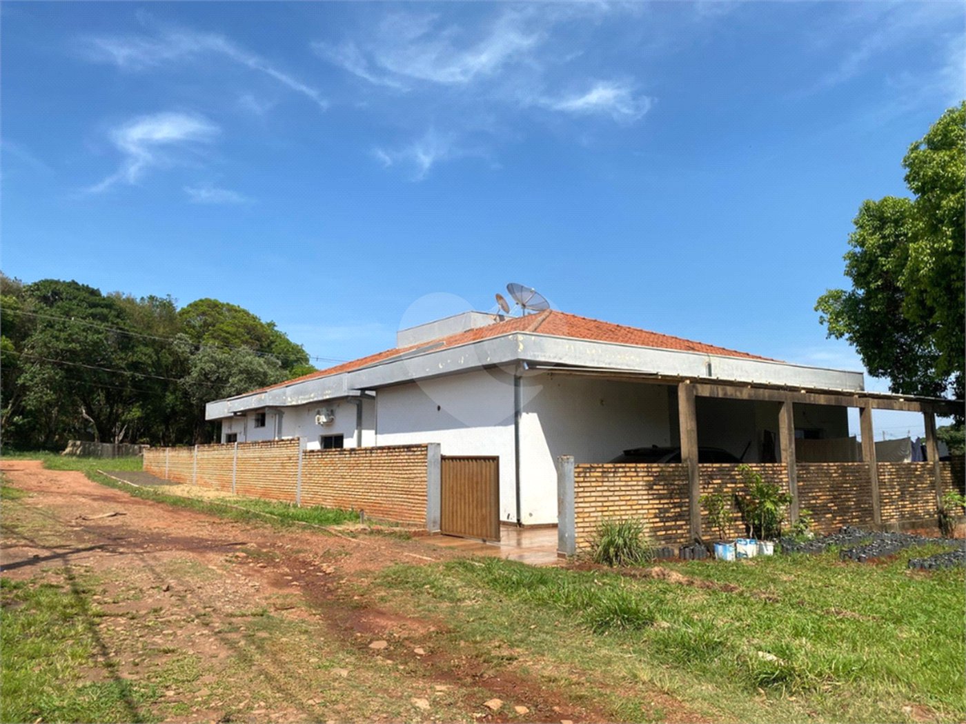 Casa à venda com 3 suítes no condomínio Itapema Iate Clube/ponta Pora-ms, Ponta Porã - MS