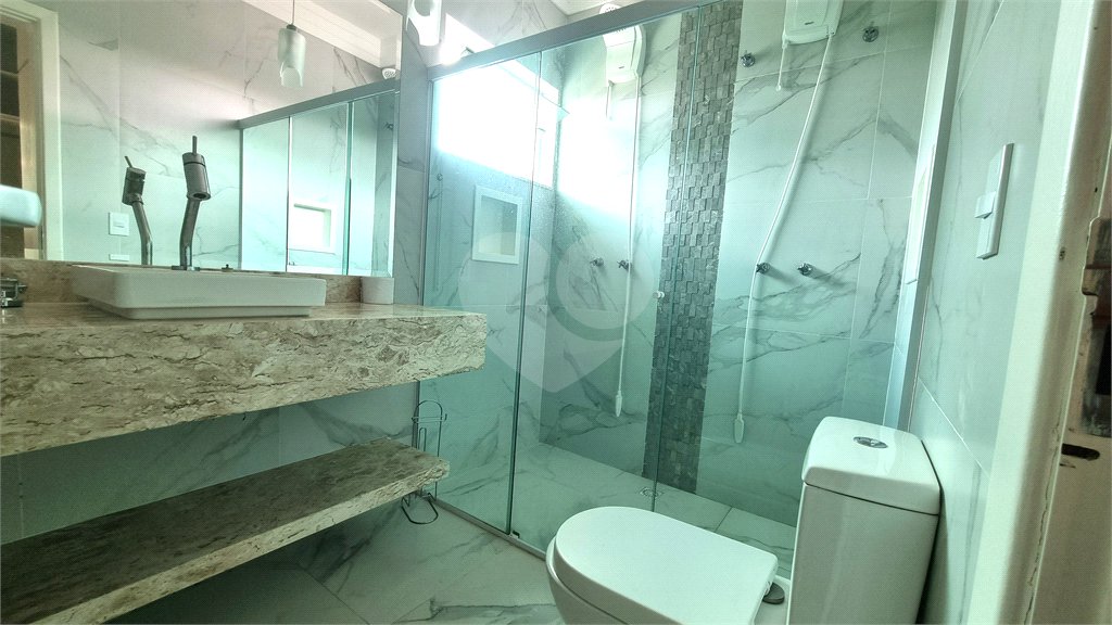 Casa à venda ou para alugar com 3 suítes no condomínio Residencial Villa dos Inglezes, Sorocaba - SP