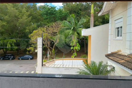 Sobrado à venda com 3 suítes em Chácara Japonesa, São Paulo, SP