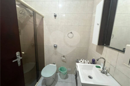 Casa à venda com 3 quartos, sendo 1 suíte,  em Jardim Franca, São Paulo, SP