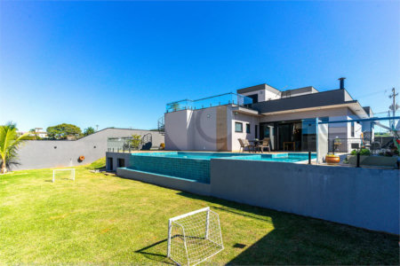 Casa à venda com 4 suítes no condomínio Residencial dos Lagos, Itupeva - SP