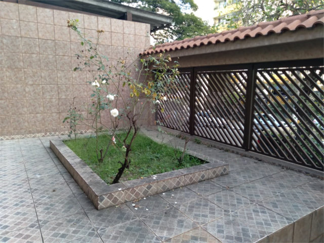Sobrado à venda com 4 quartos, sendo 1 suíte,  em Santana, São Paulo, SP