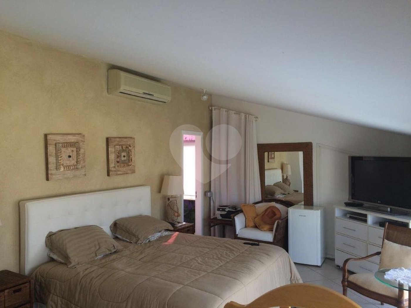 Triplex à venda com 6 suítes em Riviera de São Lourenço, Bertioga, SP