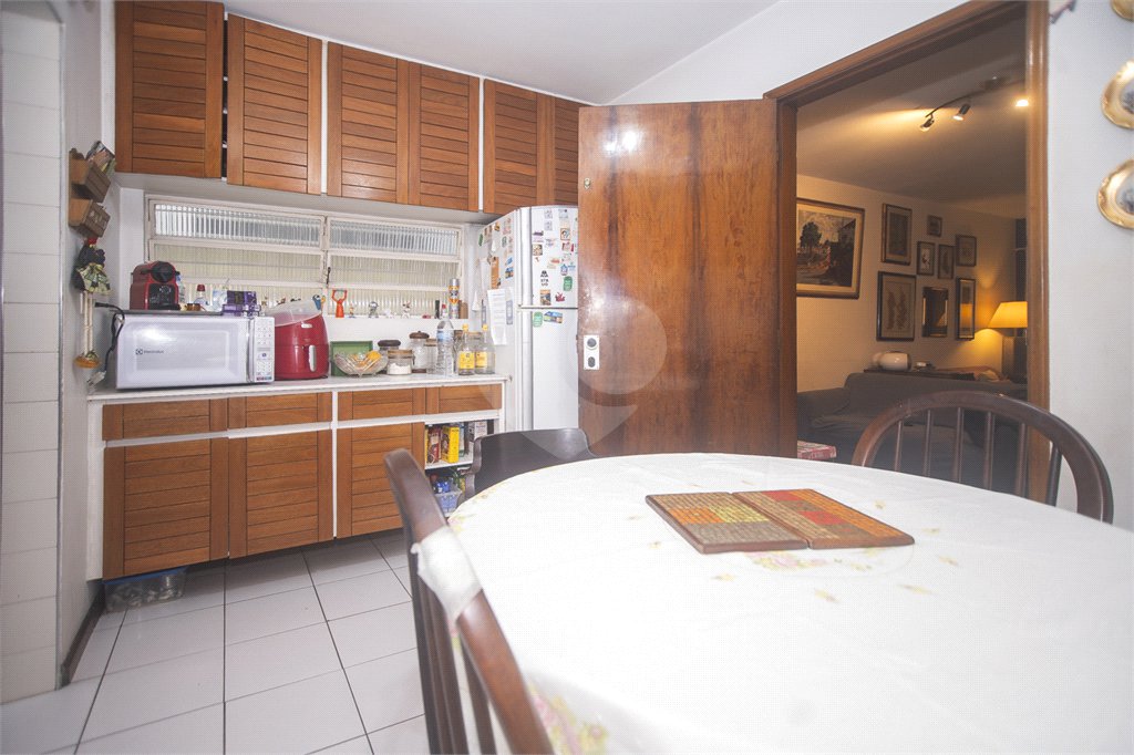 Sobrado à venda com 3 quartos, sendo 1 suíte, em Chácara Santo Antônio (zona Sul), São Paulo, SP