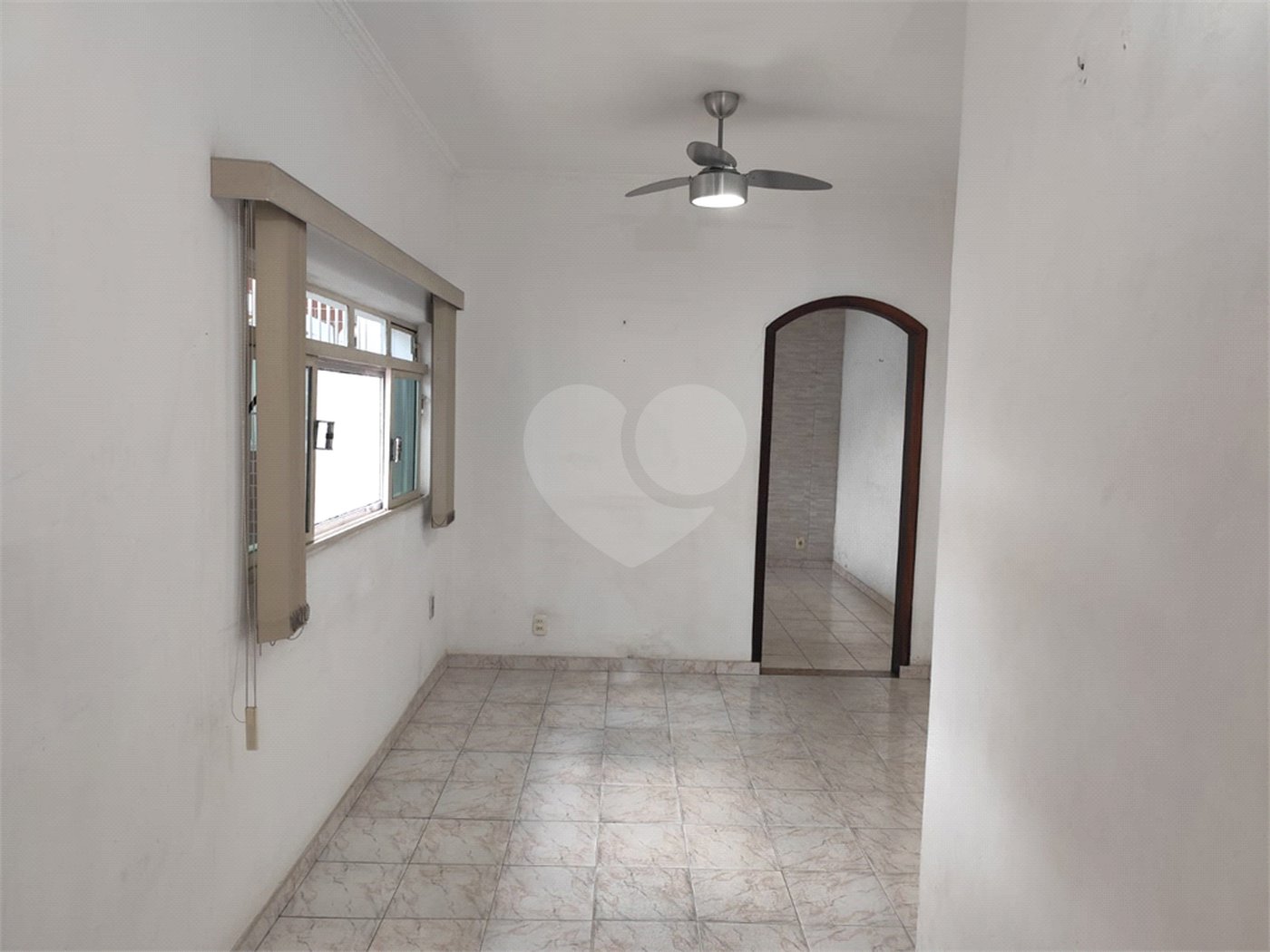 Sobrado à venda com 2 quartos em Vila Nivi, São Paulo, SP