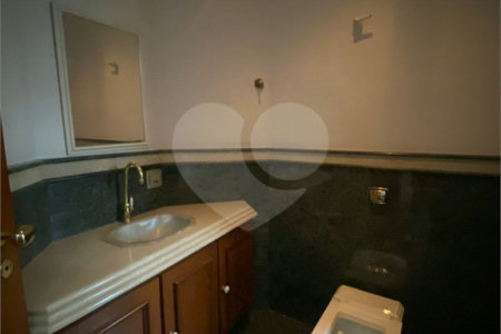Casa à venda com 3 quartos, sendo 4 suítes,  no condomínio Estância Marambaia, Vinhedo - SP