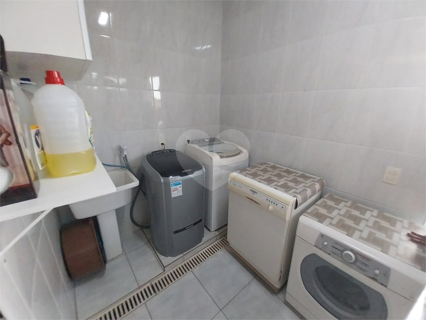 Casa Térrea Disponível para Locação e Venda no Condomínio Vilaggio Capriccio
