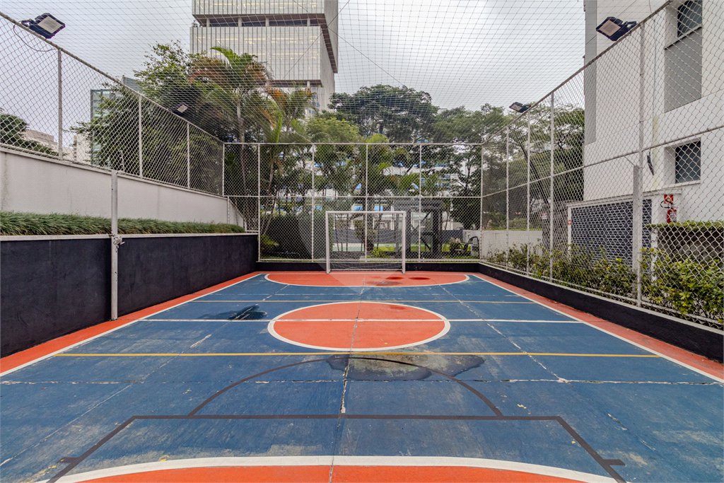 Apartamento à venda com 3 quartos, sendo 2 suítes, em Campo Belo, São Paulo, SP