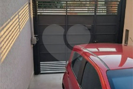 Sobrado à venda com 2 quartos, sendo 1 suíte, em Vila Nina, São Paulo, SP