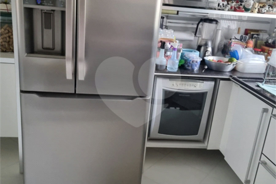 Casa Térrea à venda com 5 quartos, sendo 3 suítes, em Tremembé, São Paulo, SP