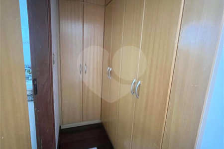 Casa à venda com 3 quartos, sendo 1 suíte, em Jardim Maria Antônia Prado, Sorocaba, SP