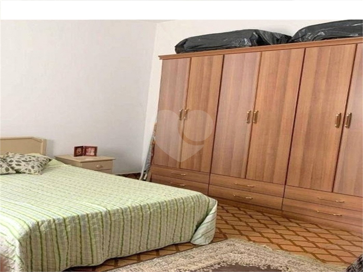 Casa à venda com 3 quartos no condomínio Recanto Florido, Vinhedo - SP