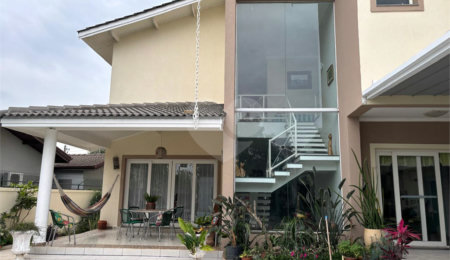 Casa à venda com 5 quartos, sendo 4 suítes,  no condomínio Porto Atibaia, Atibaia - SP