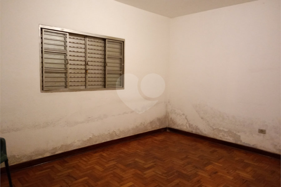 Sobrado à venda com 5 quartos em Horto, São Paulo, SP