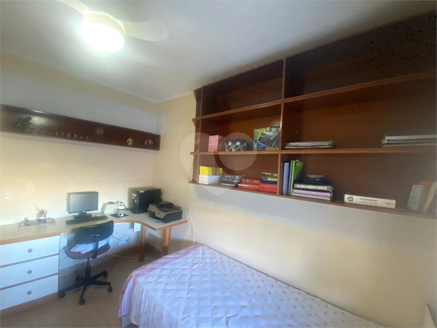 Casa à venda com 3 quartos, sendo 1 suíte,  em Jardim Rosa de Franca, Guarulhos, SP