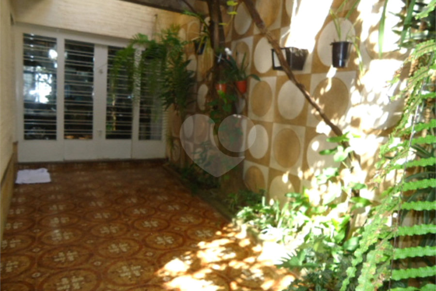 Sobrado à venda com 4 quartos em Santana, São Paulo, SP