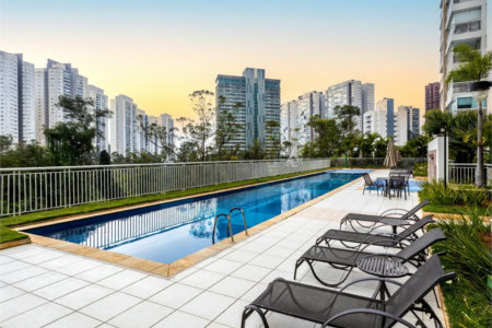 Apartamento à venda com 3 quartos, sendo 1 suíte, em Vila Andrade, São Paulo, SP