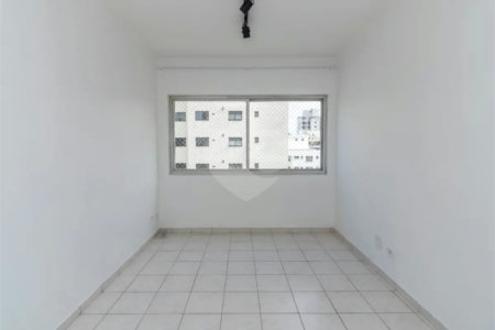 Apartamento à venda com 3 quartos em Moema, São Paulo, SP