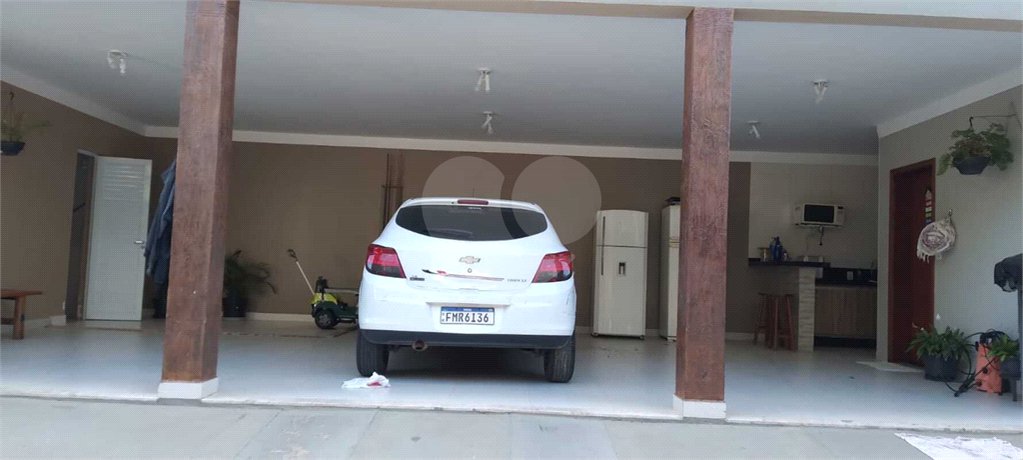 Casa à venda com 3 quartos, sendo 1 suíte, em Santa Cândida, Vinhedo, SP