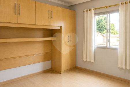 Casa à venda com 4 quartos, sendo 2 suítes,  em Jardim Bela Vista, Santo André, SP