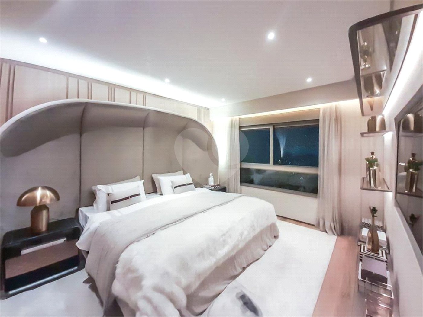 Apartamento à venda com 4 suítes em Indianópolis, São Paulo, SP