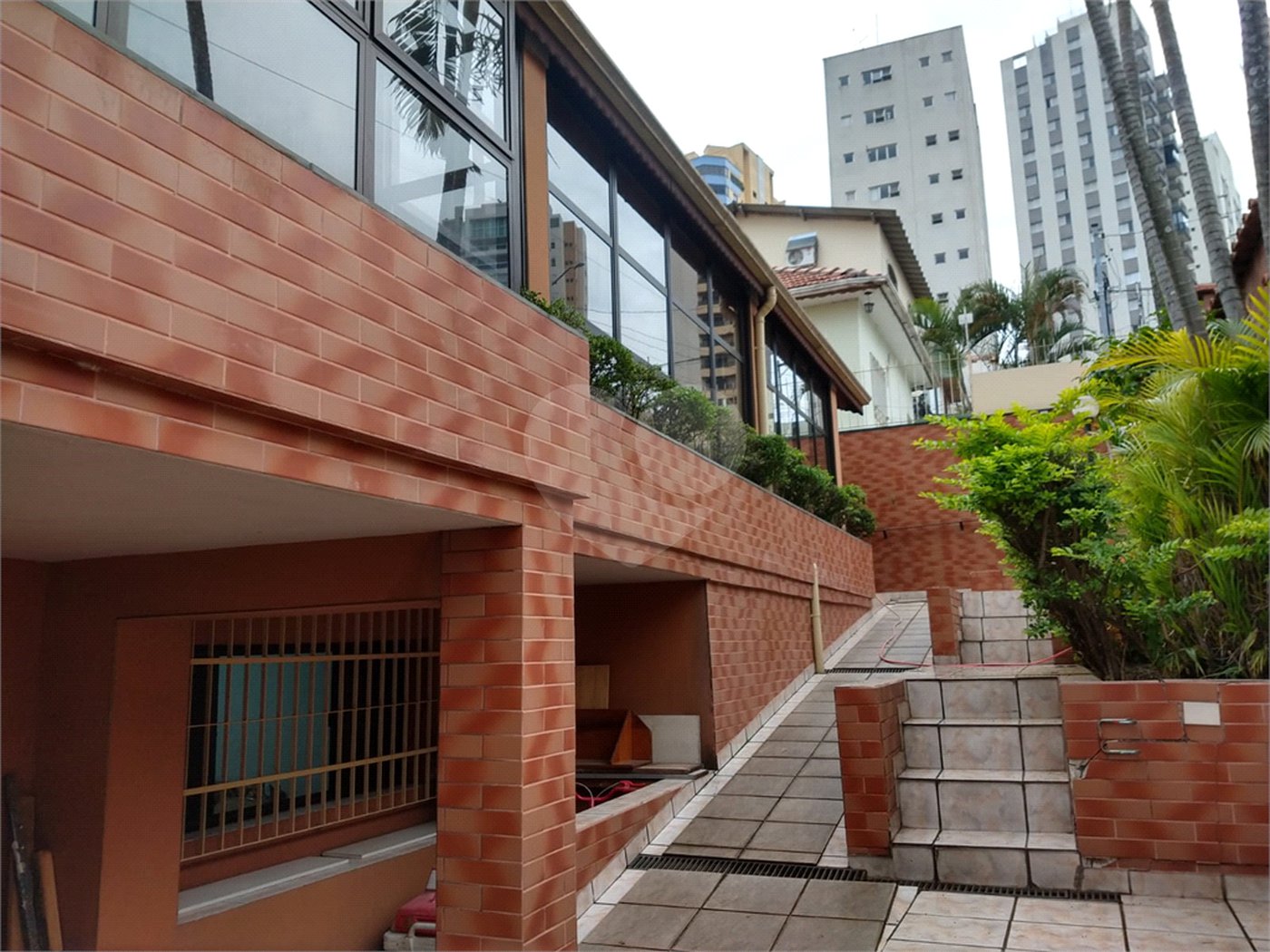 Casa à venda com 5 quartos, sendo 2 suítes, em Água Fria, São Paulo, SP
