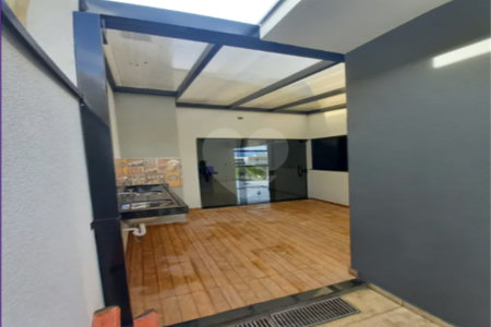 Casa à venda com 3 quartos, sendo 1 suíte, no condomínio Horto Florestal Iii, Sorocaba - SP