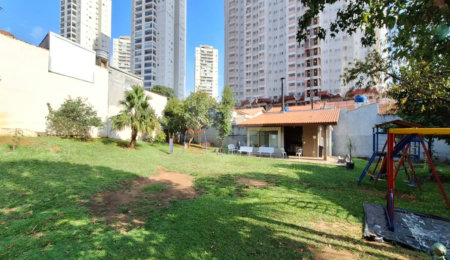 Casa à venda com 3 quartos, sendo 1 suíte,  no condomínio Conjunto Residencial Independencia, São Paulo - SP